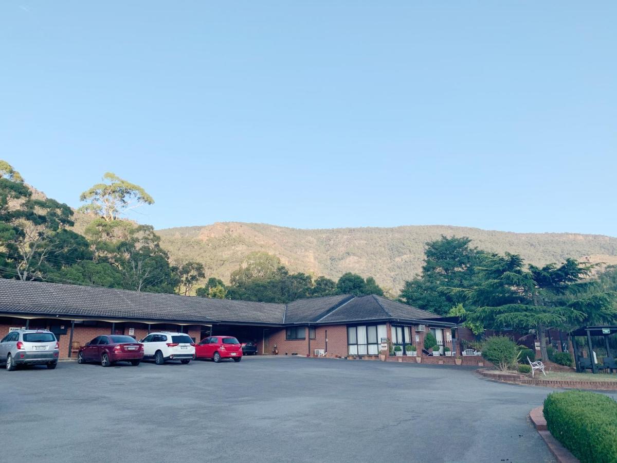 Country Plaza Halls Gap Exterior photo
