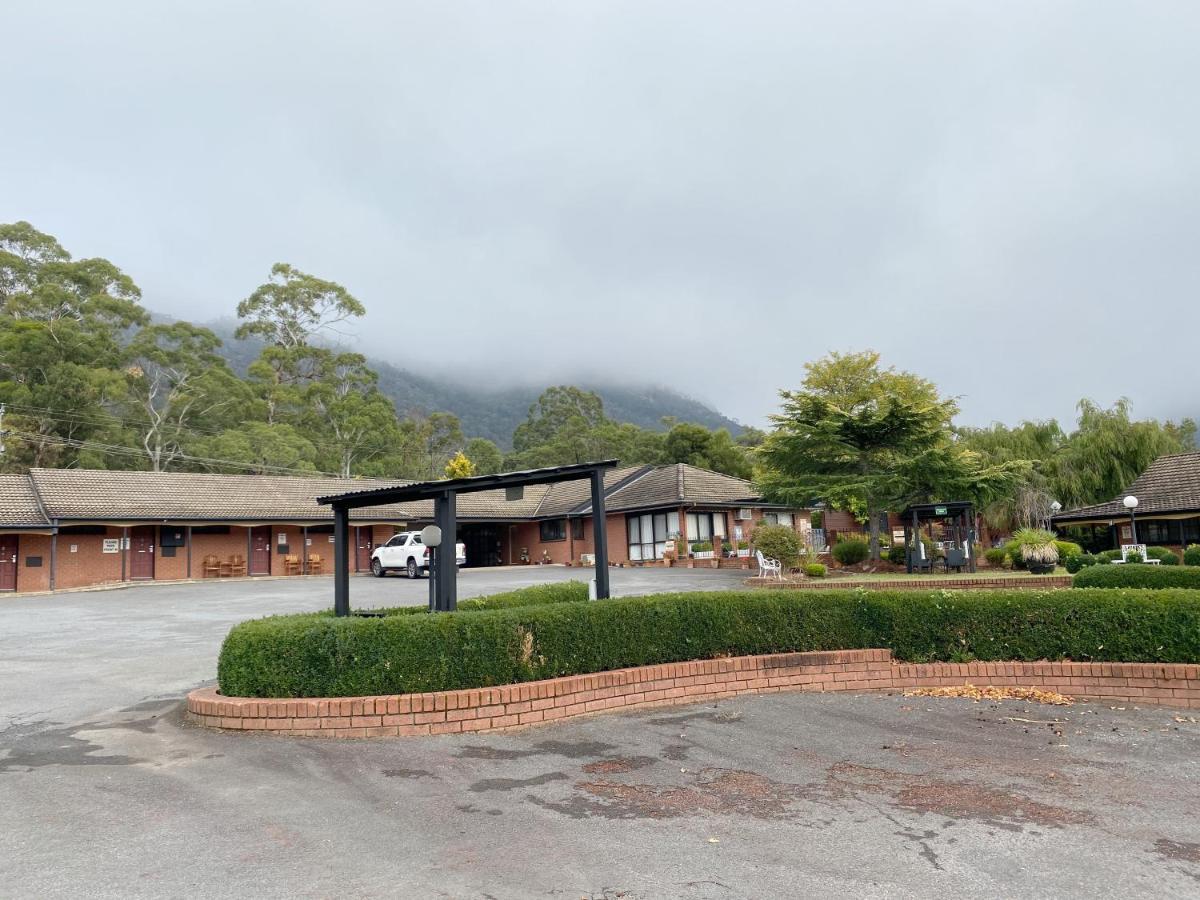 Country Plaza Halls Gap Exterior photo