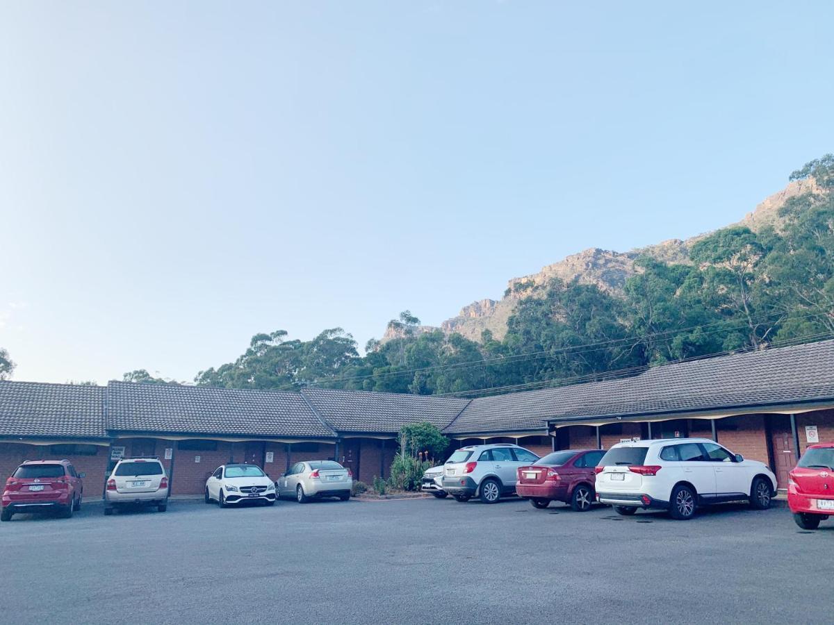 Country Plaza Halls Gap Exterior photo