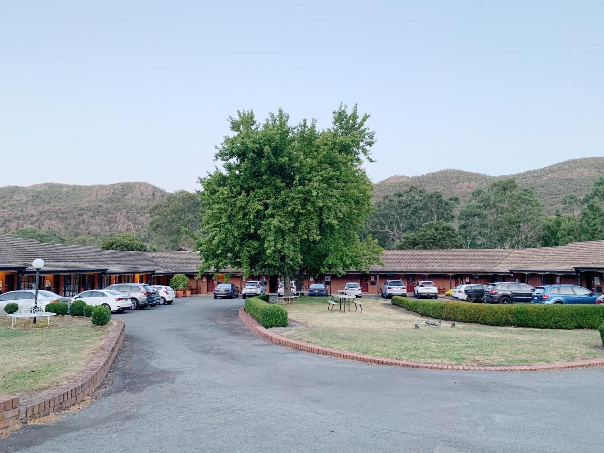 Country Plaza Halls Gap Exterior photo