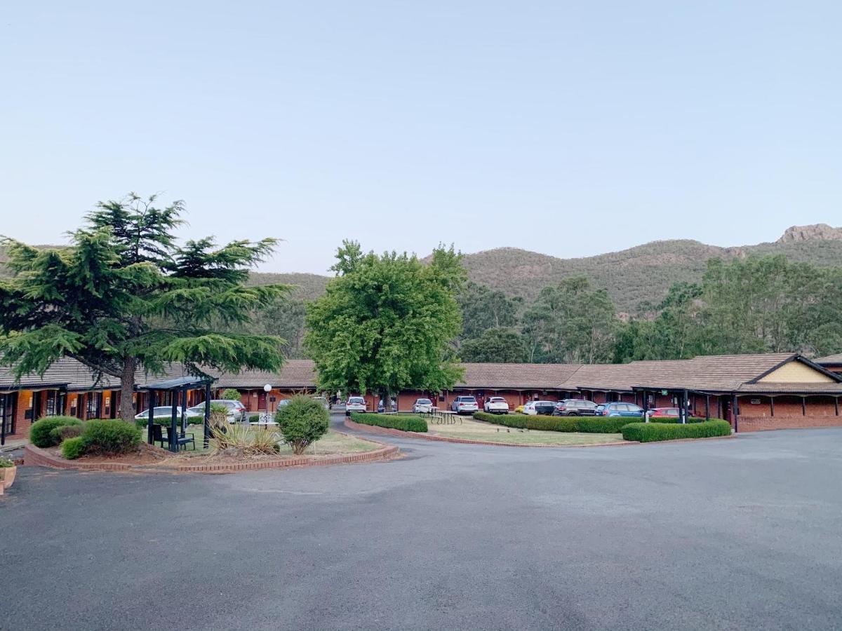 Country Plaza Halls Gap Exterior photo