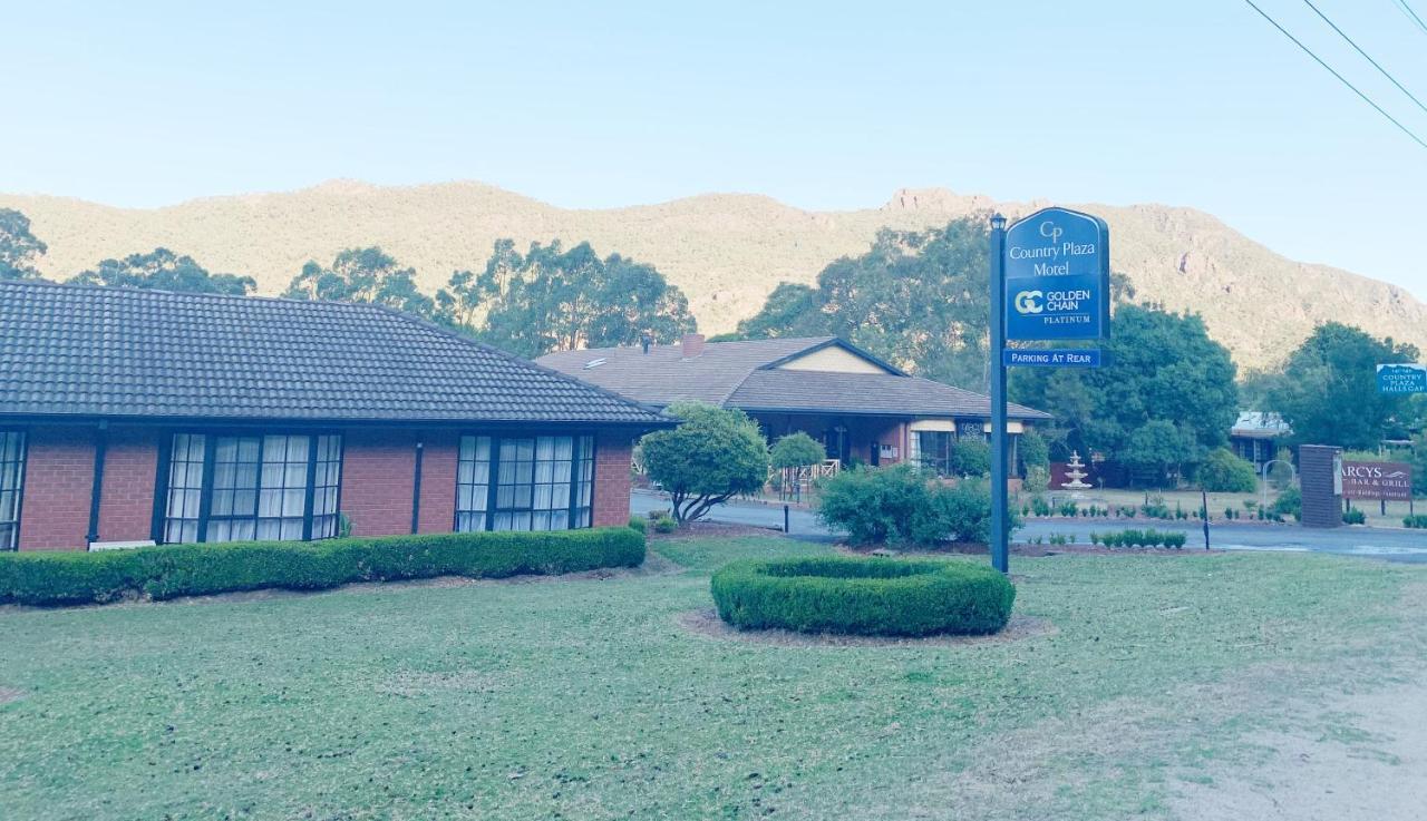 Country Plaza Halls Gap Exterior photo