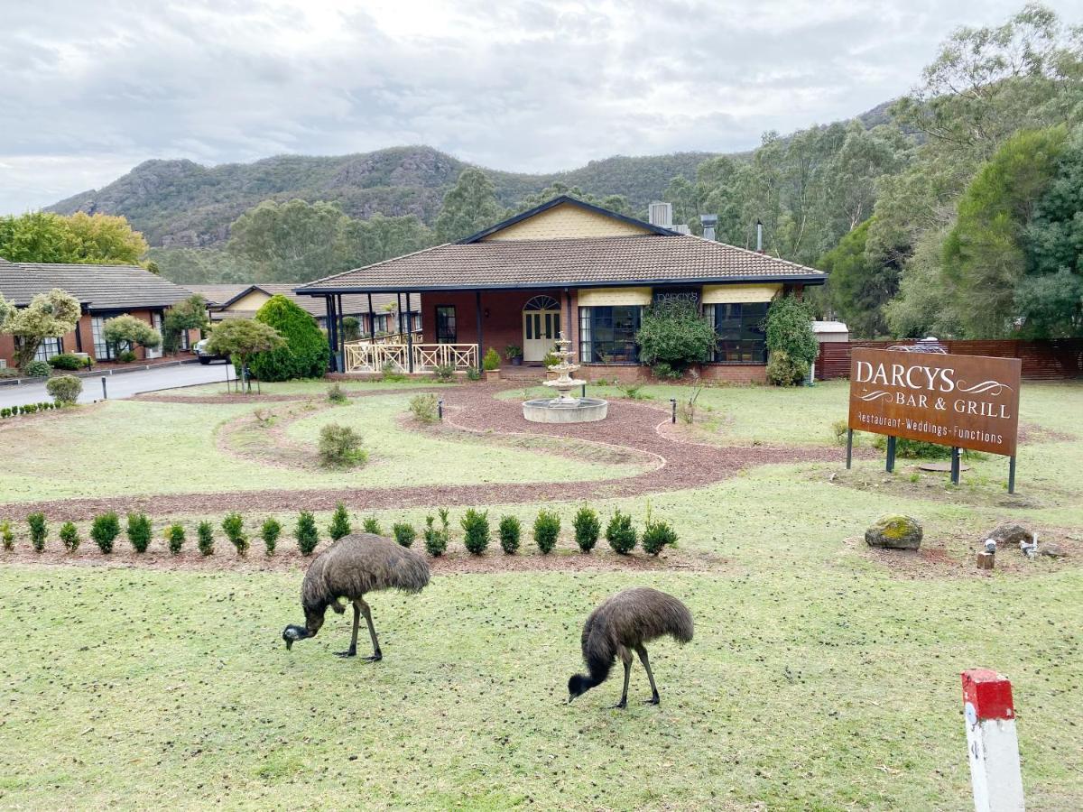 Country Plaza Halls Gap Exterior photo
